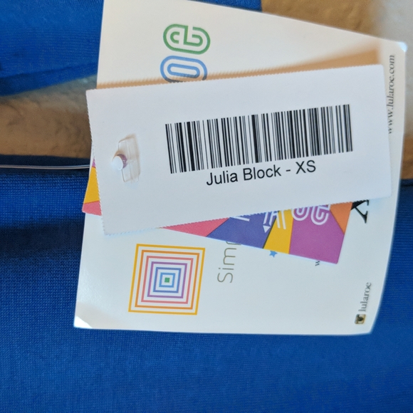 New LuLaRoe Julia XS (2-4) - Picture 3 of 5